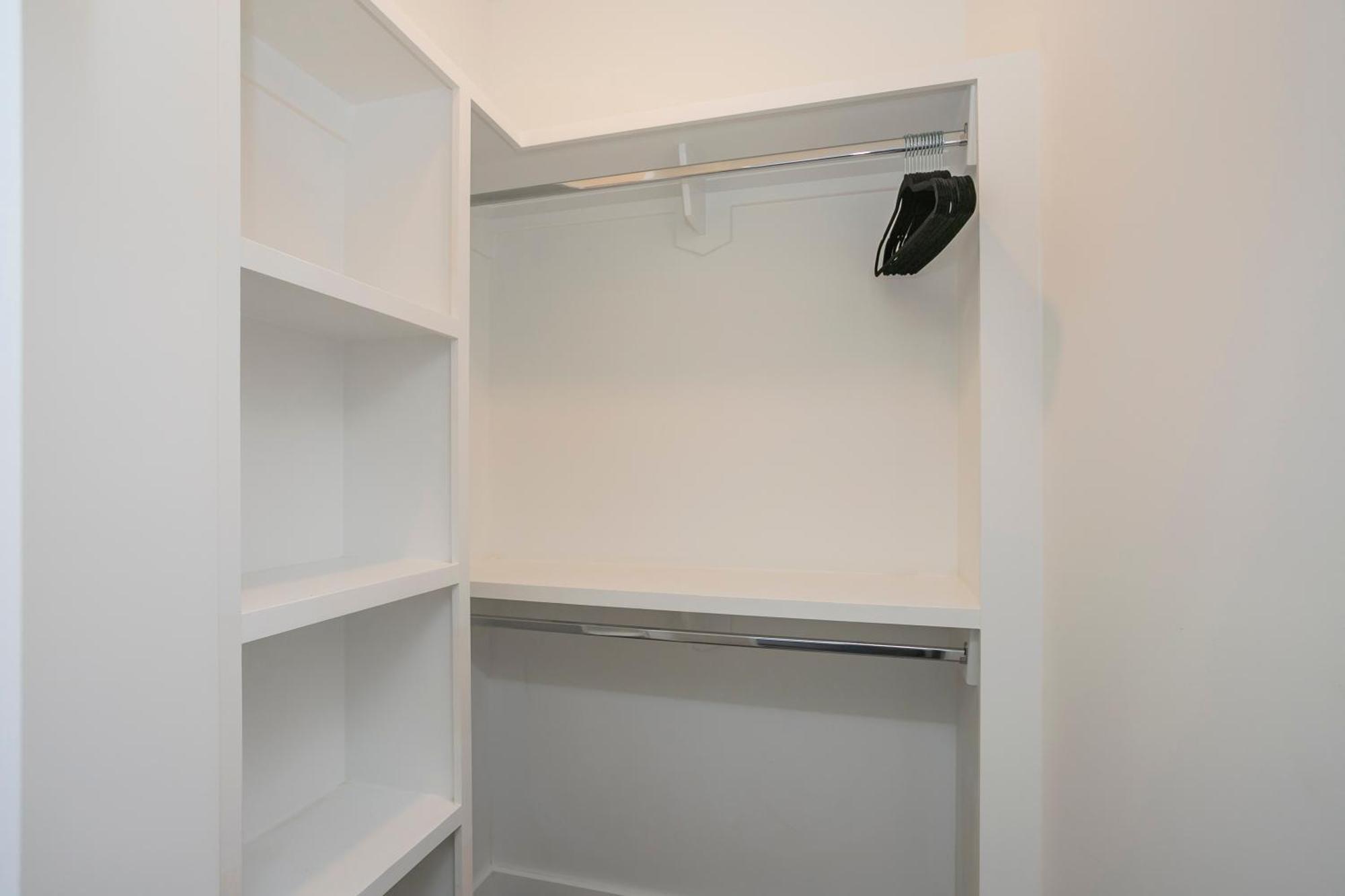Luxury Townhome Skyline Views Mins To Dt Нашвил Екстериор снимка